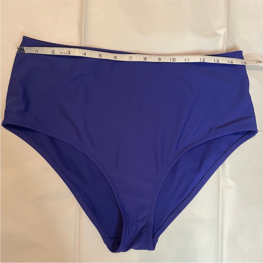 Old Navy 2 piece swim suit - Picture 7 of 8